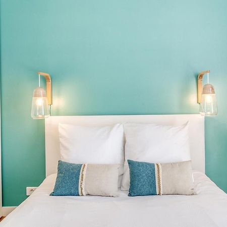Blue Dream - Rer B&C - Netflix / Disney+/ Easy Check-In Massy  Buitenkant foto