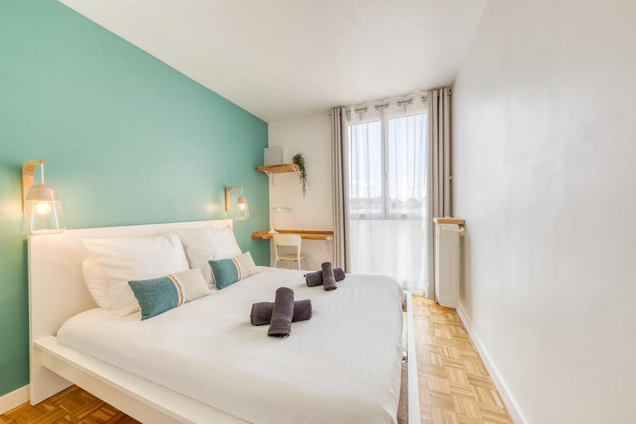 Blue Dream - Rer B&C - Netflix / Disney+/ Easy Check-In Massy  Buitenkant foto