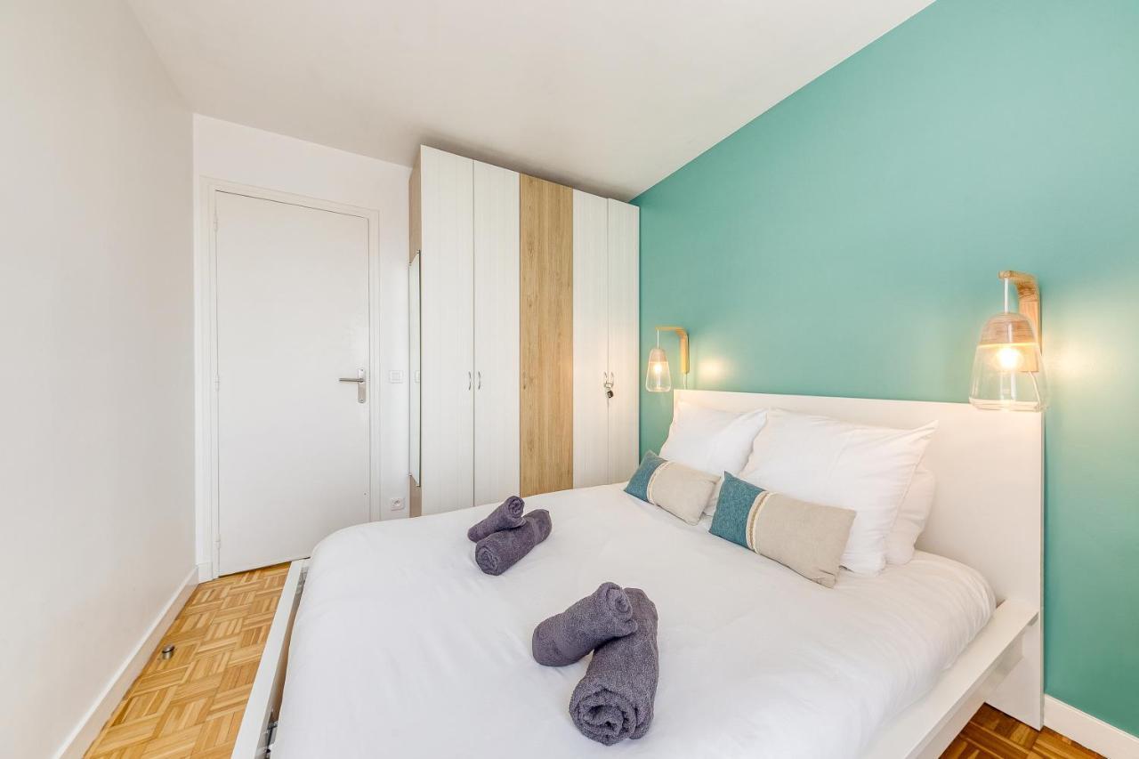 Blue Dream - Rer B&C - Netflix / Disney+/ Easy Check-In Massy  Buitenkant foto